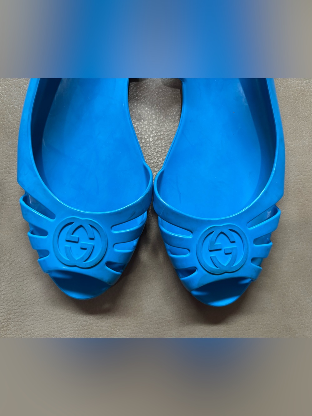 Gucci authentic Turquoise Jelly Flat Sandal for beach size 36 size 6 - Picture 8 of 10